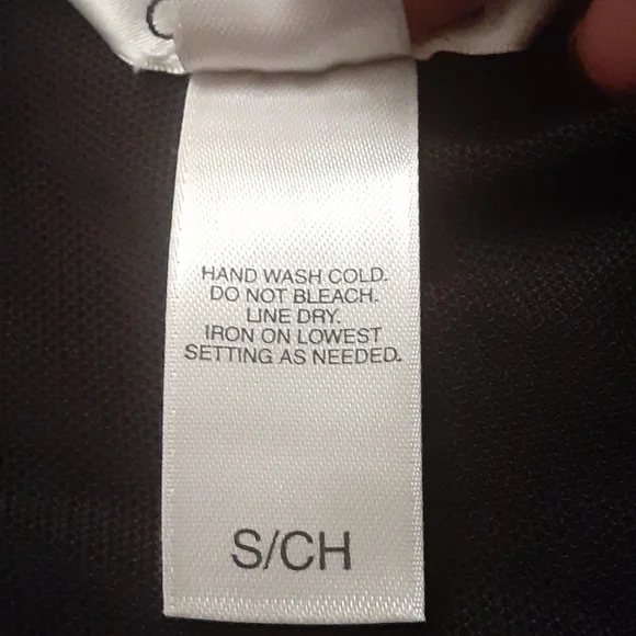 Black Negligee - Picture 10 of 12